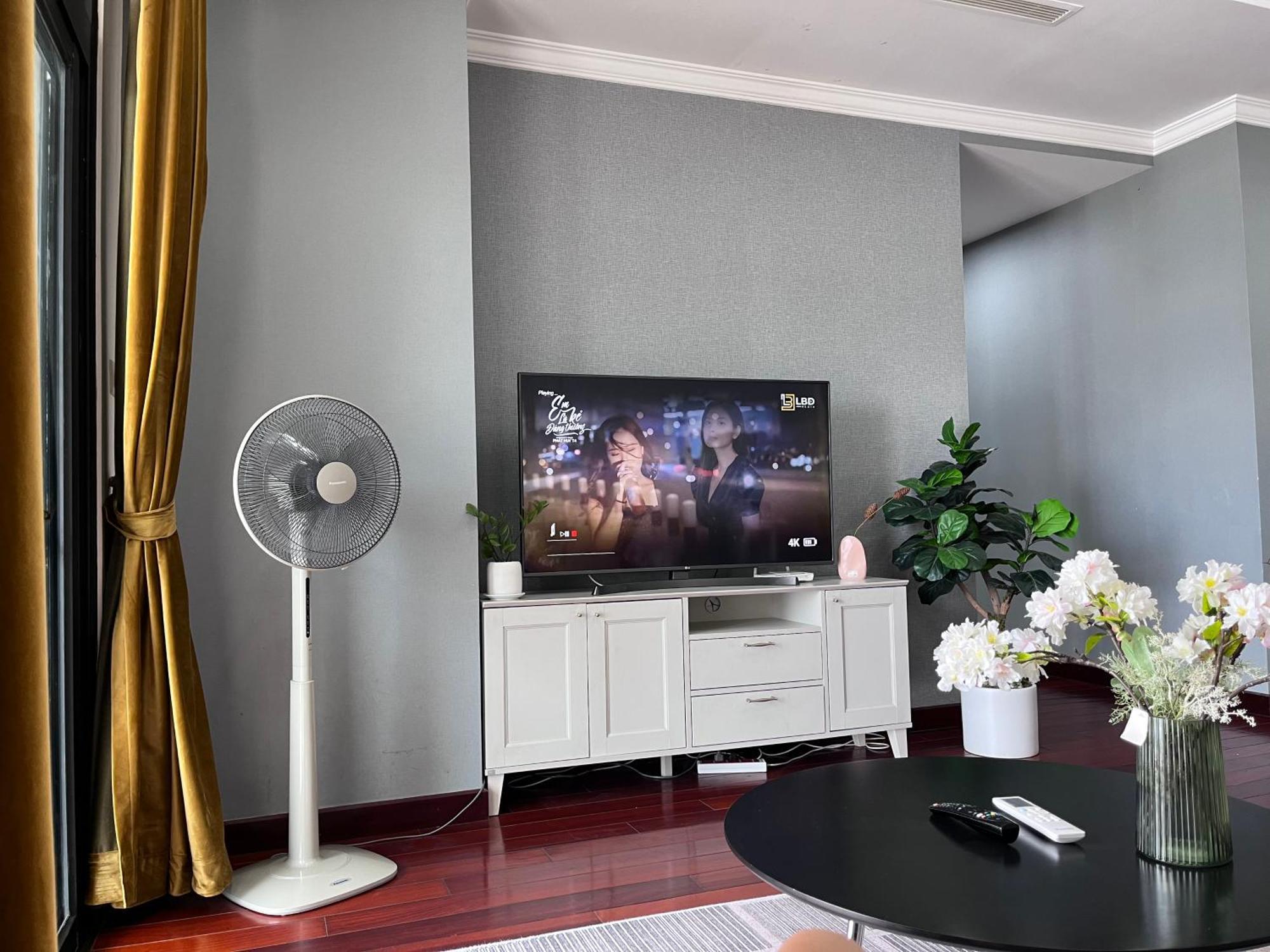 Vinhomes Royal City Apartment 3 Br ハノイ市 エクステリア 写真