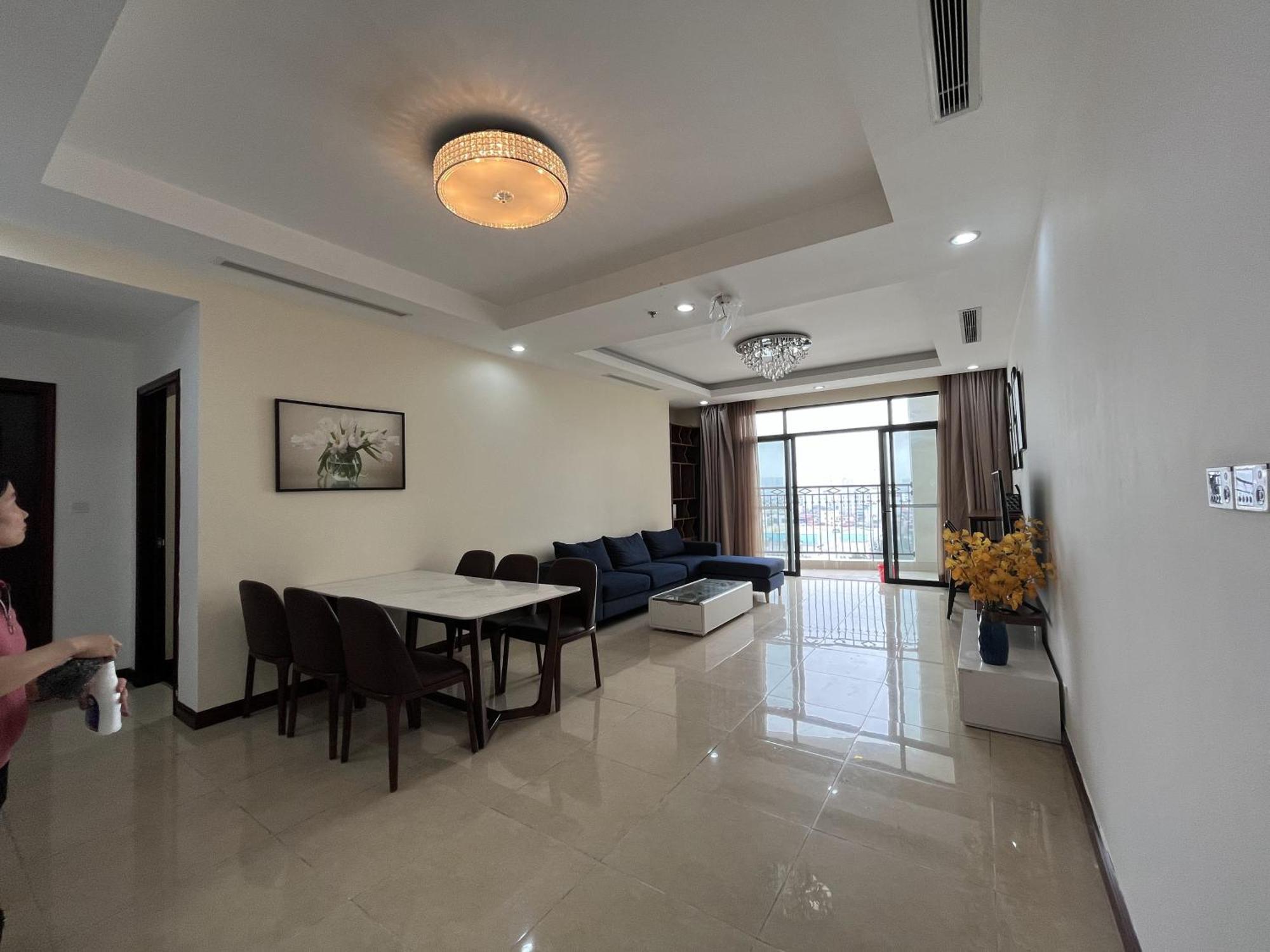 Vinhomes Royal City Apartment 3 Br ハノイ市 エクステリア 写真