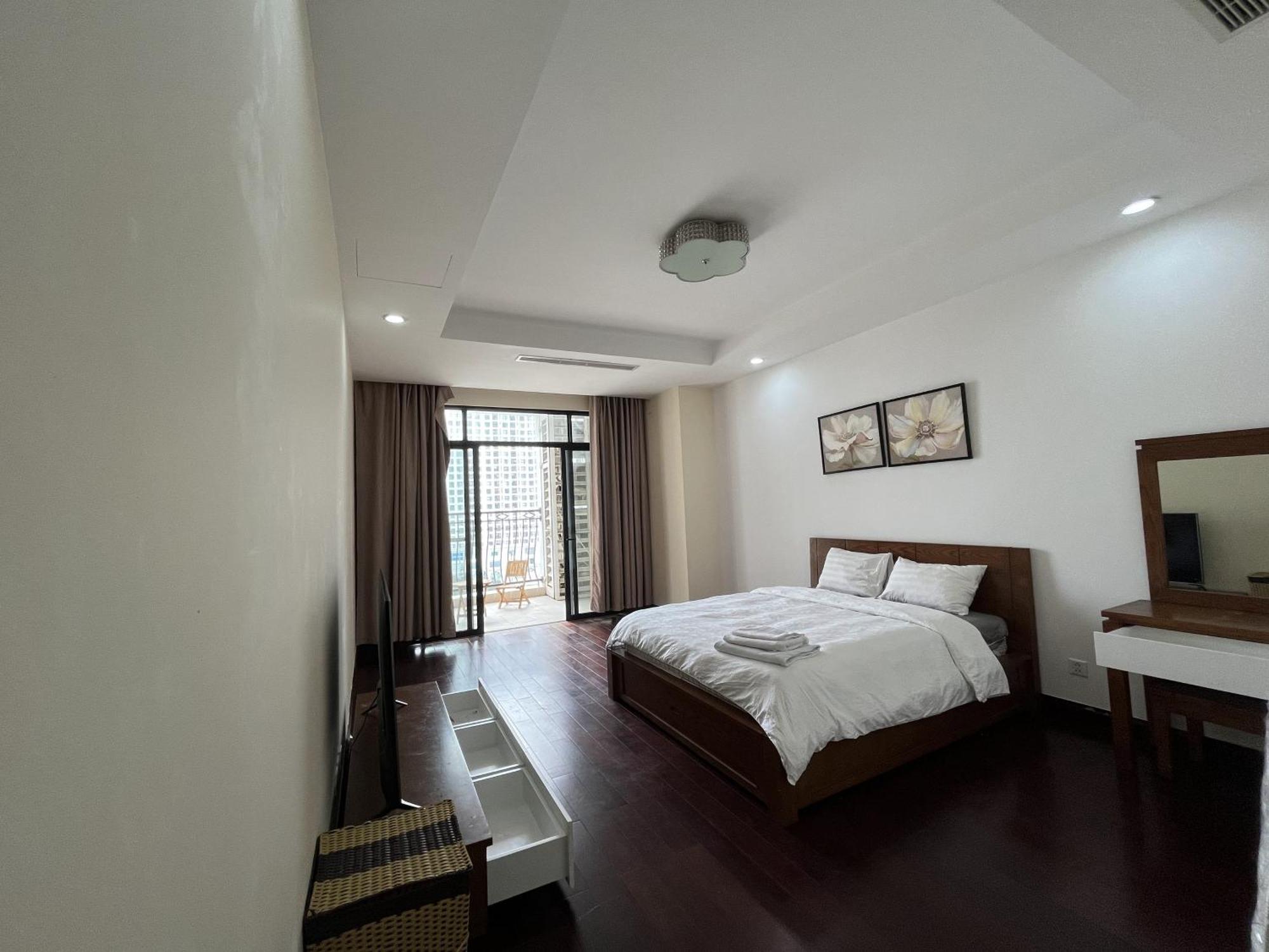 Vinhomes Royal City Apartment 3 Br ハノイ市 エクステリア 写真
